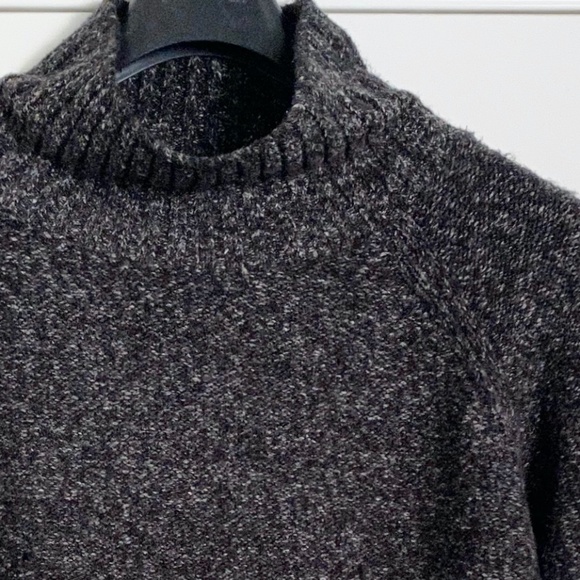 H&M Oversized Super Comfy Sweater - M - Picture 3 of 7